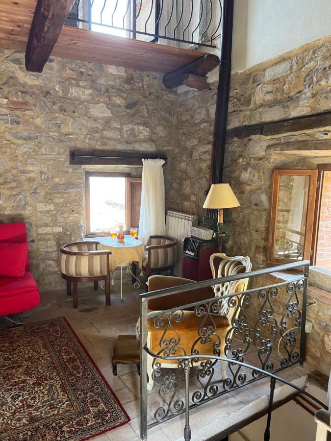 Appartamento Casa Torre Sinibaldi a Montieri Esterno foto