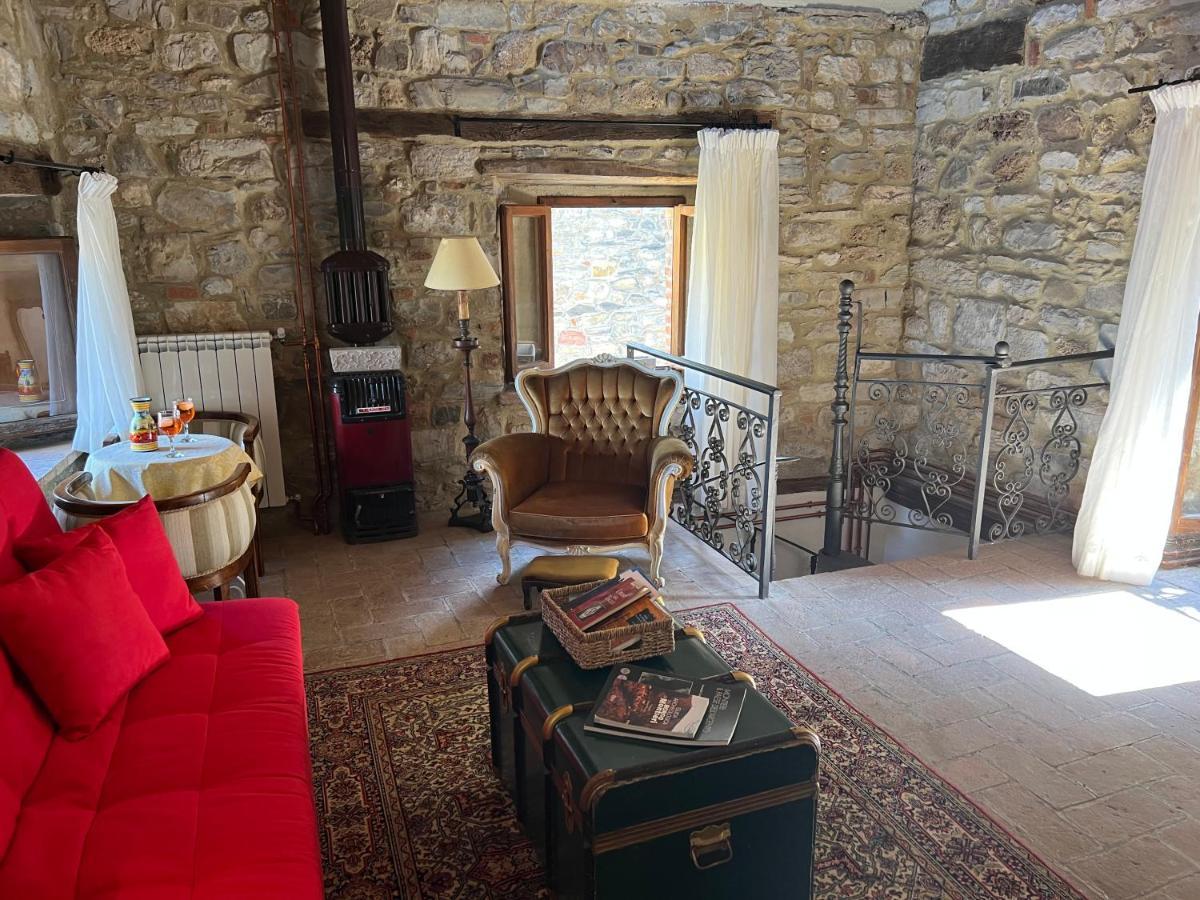 Appartamento Casa Torre Sinibaldi a Montieri Esterno foto